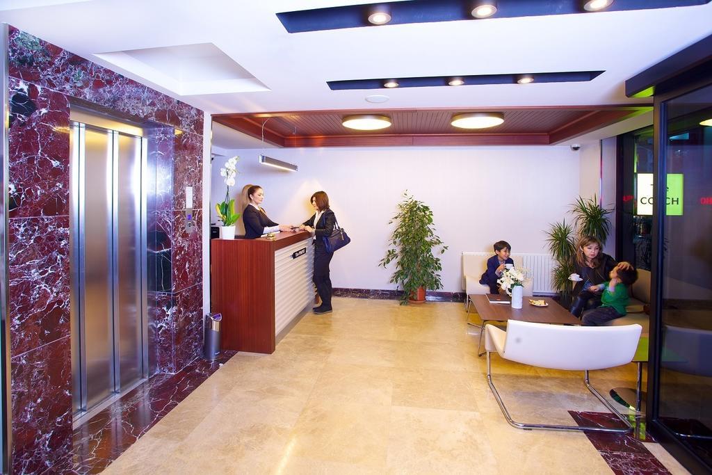 The Coach Hotel Istambul Exterior foto